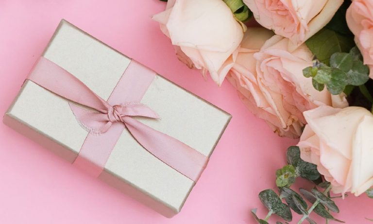 How Much To Give For A Wedding Gift If Not Attending