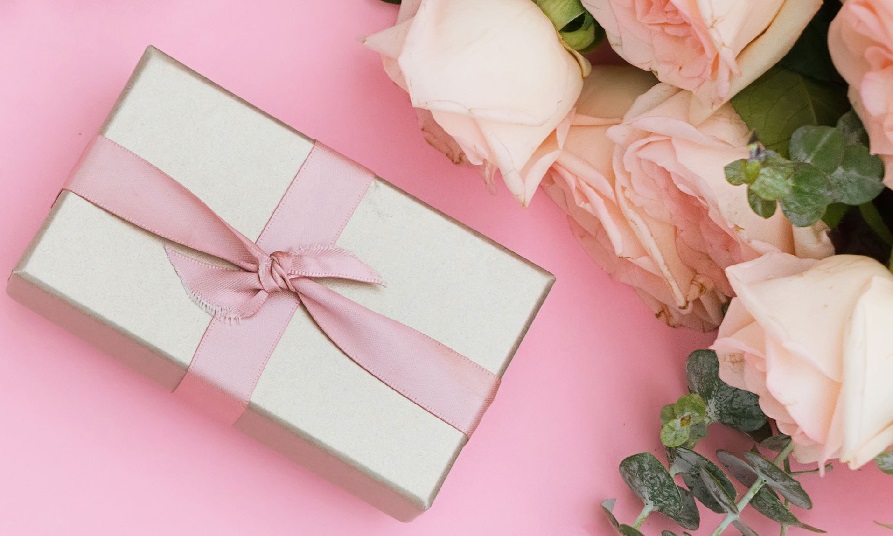 wedding gifts to send